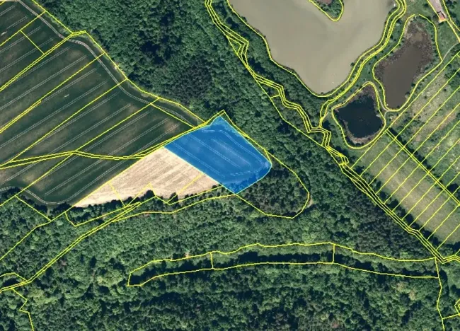 Prodej podílu pole, Bítov, 7251 m2