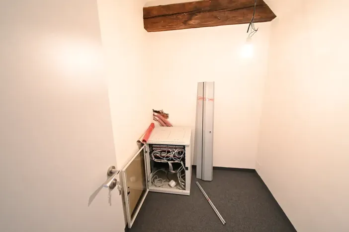 Pronájem kanceláře, Praha - Nové Město, Na příkopě, 215 m2