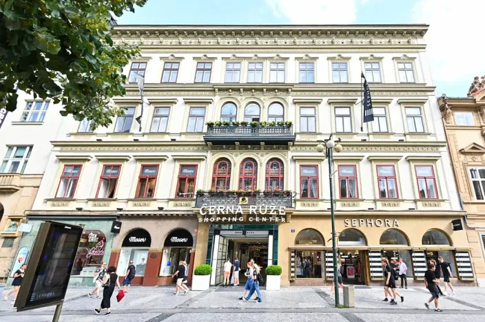 Pronájem kanceláře, Praha - Nové Město, Na příkopě, 215 m2