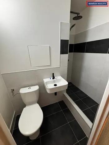 Prodej bytu 1+kk, Praha - Kobylisy, Kyselova, 26 m2