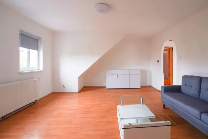 Pronájem bytu 2+1, Teplice, Heydukova, 60 m2