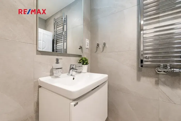 Pronájem bytu 1+kk, Praha - Žižkov, Malešická, 36 m2