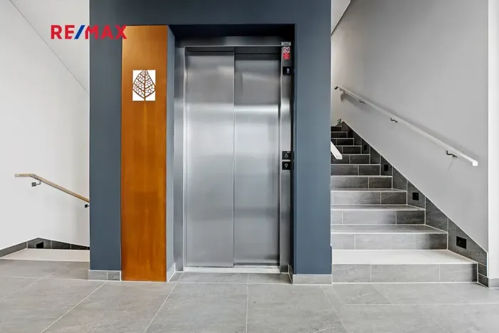 Pronájem bytu 1+kk, Praha - Žižkov, Malešická, 36 m2