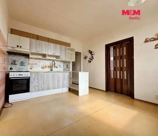 Prodej bytu 3+1, Strakonice - Strakonice II, Na Ohradě, 73 m2