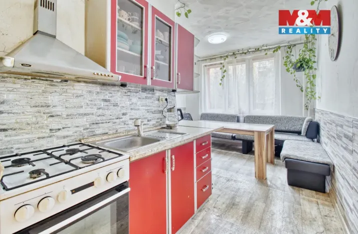 Prodej bytu 2+1, Chomutov, Kamenná, 59 m2