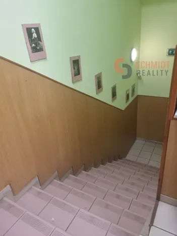 Pronájem kanceláře, Brno, Křenová, 205 m2