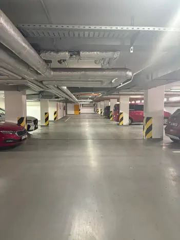 Dražba bytu 2+kk, Praha - Prosek, Nad šestikopy, 53 m2