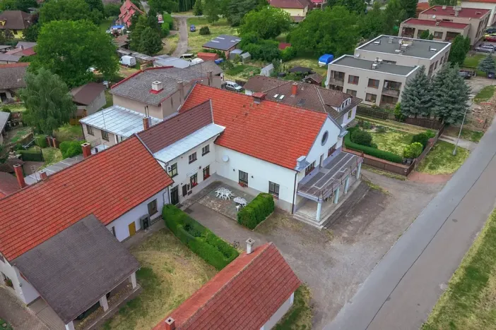 Prodej restaurace, Klamoš, 865 m2