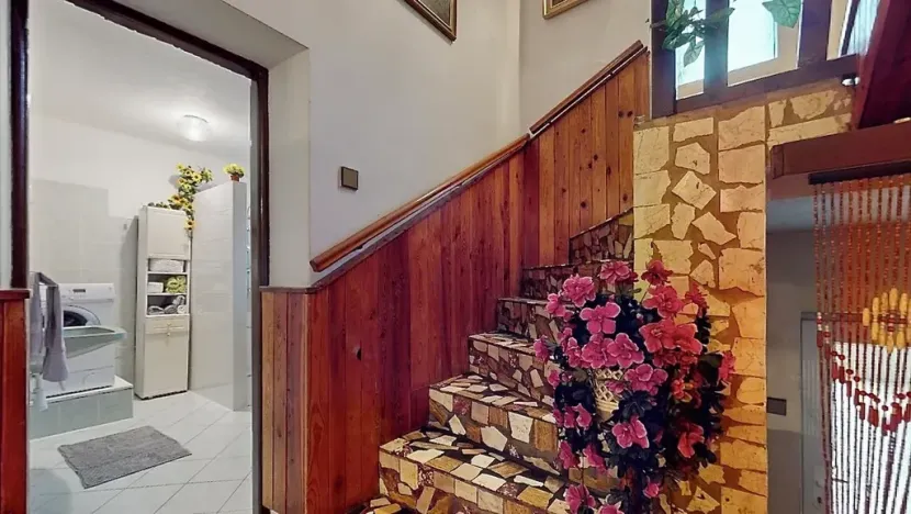 Prodej rodinného domu, Žulová, 239 m2