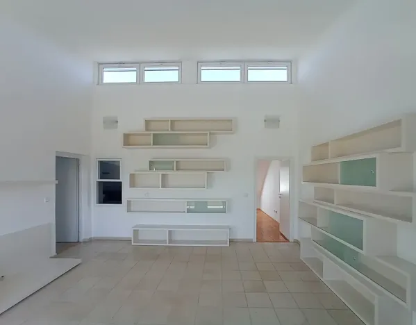 Prodej vily, Křižanov, Benešovo náměstí, 530 m2