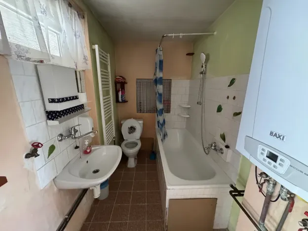 Prodej rodinného domu, Labuty, 56 m2