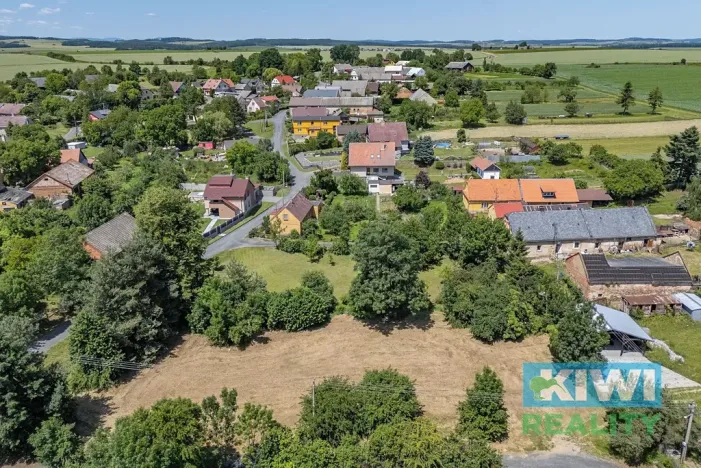 Prodej pozemku pro bydlení, Velké Heraltice, 1744 m2