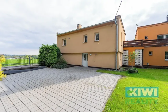 Pronájem rodinného domu, Kaňovice, 90 m2