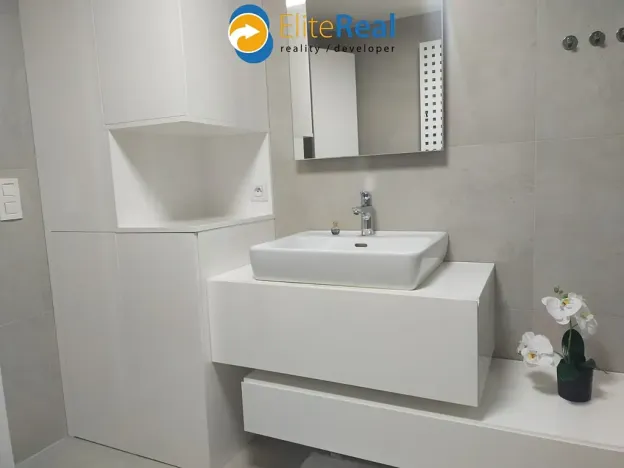 Prodej bytu 1+kk, Olomouc, Hněvotínská, 45 m2