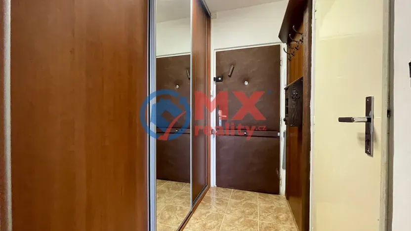 Prodej bytu 1+kk, Praha - Kobylisy, Kyselova, 28 m2