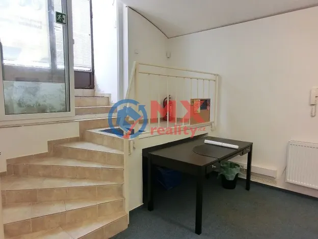 Prodej kanceláře, Praha - Vinohrady, Na Švihance, 101 m2