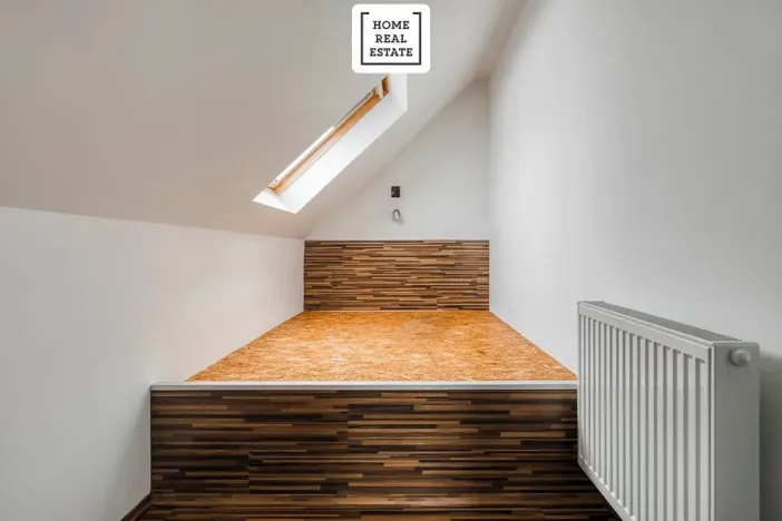 Prodej rodinného domu, Praha - Dolní Měcholupy, U svornosti, 117 m2