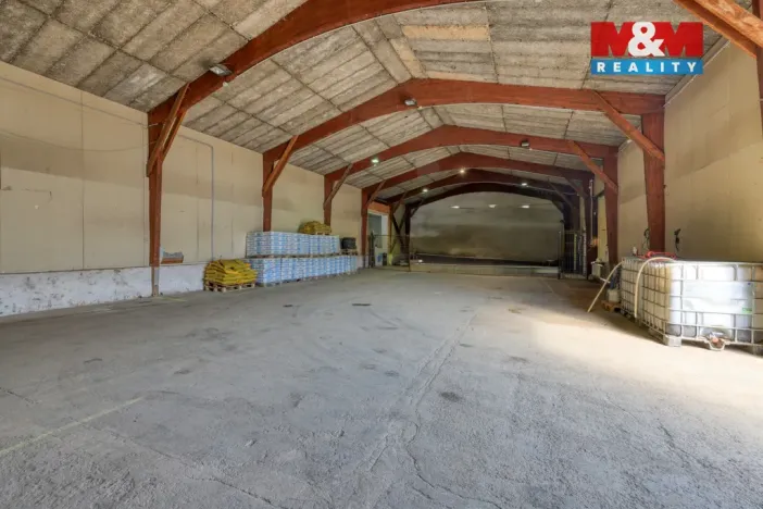 Pronájem skladu, Plzeň - Valcha, 745 m2