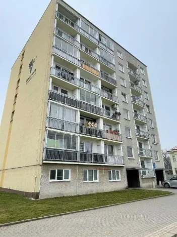 Pronájem bytu 1+kk, Pardubice, Trnovská, 36 m2