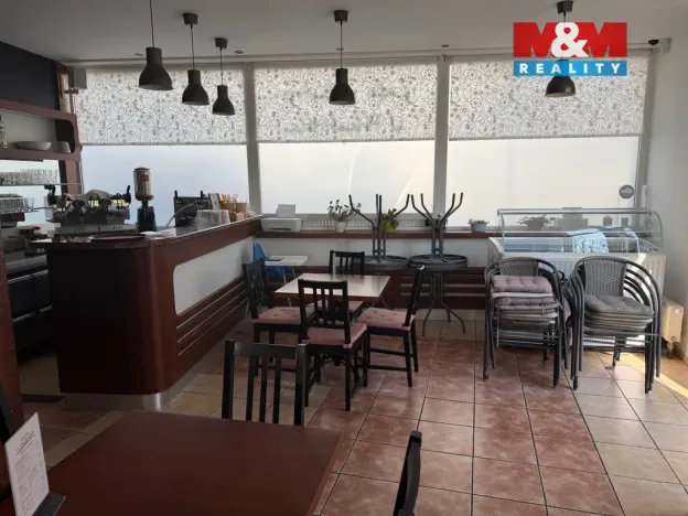 Pronájem restaurace, Praha - Libeň, Karla Hlaváčka, 85 m2
