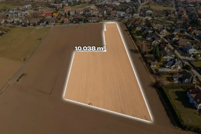 Prodej pozemku pro bydlení, Dolany, 10038 m2