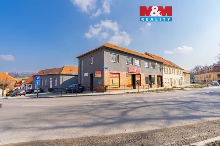 Prodej obchodního prostoru, Jemnice, Tyršova, 800 m2