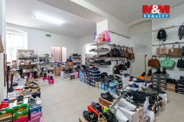 Prodej obchodního prostoru, Jemnice, Tyršova, 800 m2
