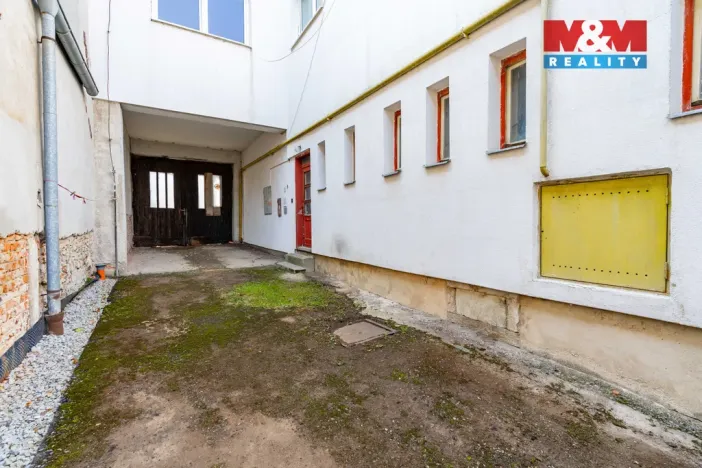 Prodej obchodního prostoru, Jemnice, Tyršova, 800 m2