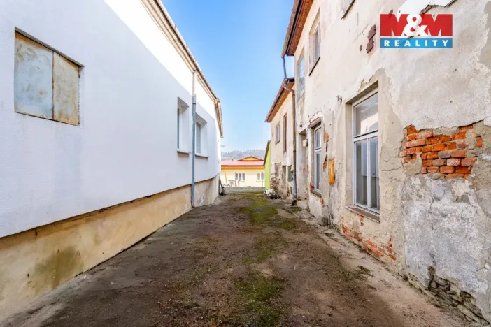 Prodej obchodního prostoru, Jemnice, Tyršova, 800 m2