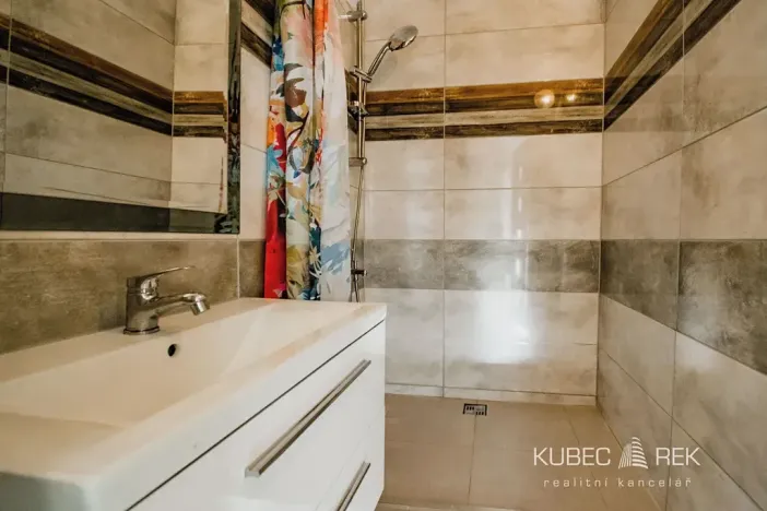 Pronájem bytu 2+kk, Tábor, Bělehradská, 45 m2