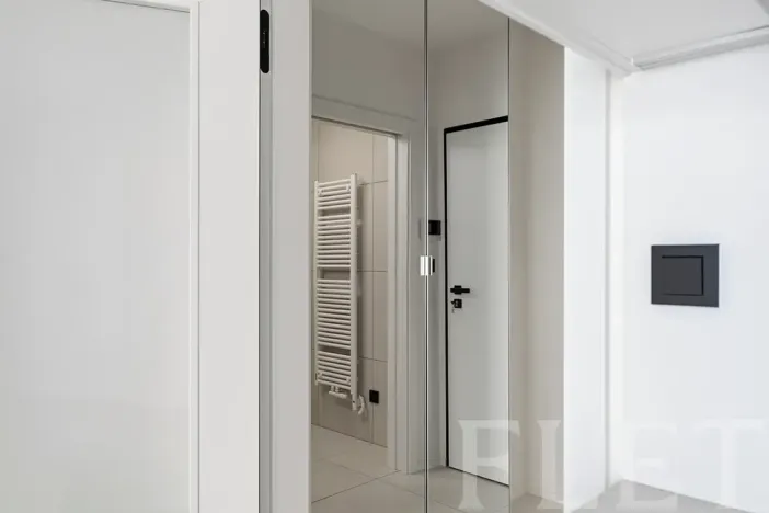 Pronájem bytu 1+kk, Praha - Vršovice, Krymská, 24 m2