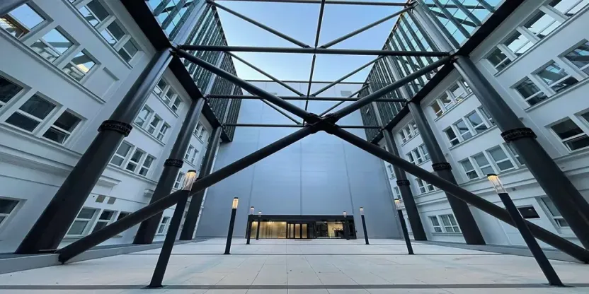 Pronájem kanceláře, Brno, Šumavská, 800 m2