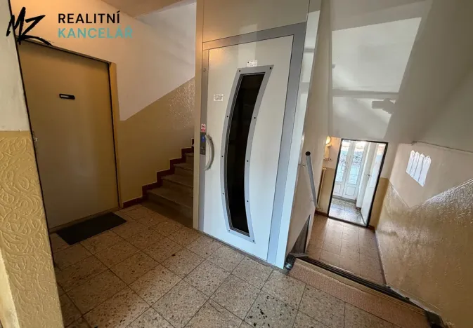 Pronájem bytu 3+1, Olomouc - Hodolany, tř. Kosmonautů, 70 m2