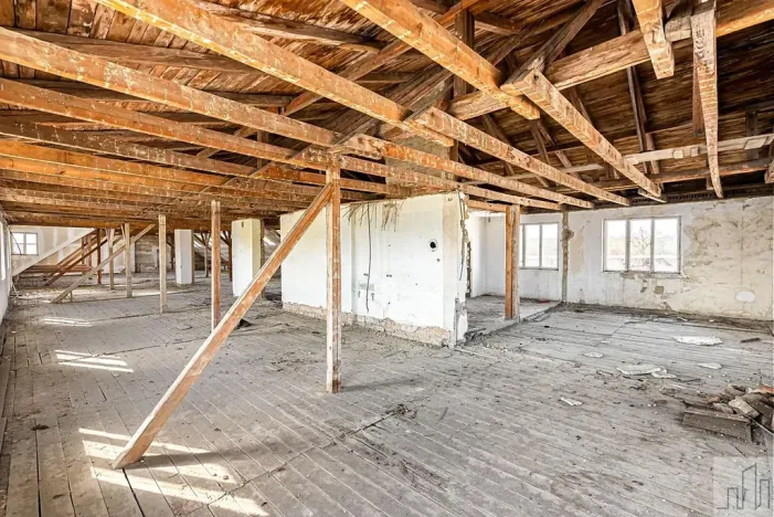 Prodej výrobních prostor, Heřmanův Městec, Tylova, 1970 m2