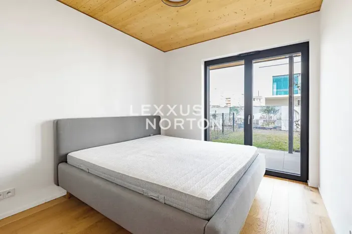 Pronájem bytu 3+kk, Praha - Stodůlky, Ujgurská, 68 m2