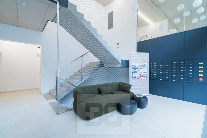 Pronájem bytu 1+kk, Praha - Košíře, Starokošířská, 43 m2