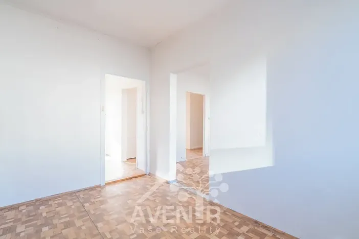 Prodej bytu 3+1, Zlín, Křiby, 65 m2