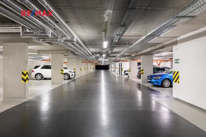 Pronájem bytu 2+kk, Praha - Libeň, Smrčkova, 68 m2