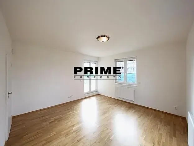 Pronájem rodinného domu, Praha, Ke smrčině, 270 m2