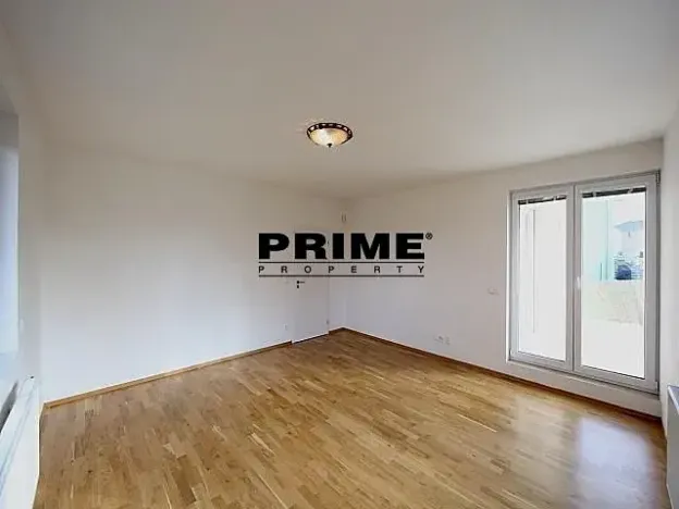 Pronájem rodinného domu, Praha, Ke smrčině, 270 m2