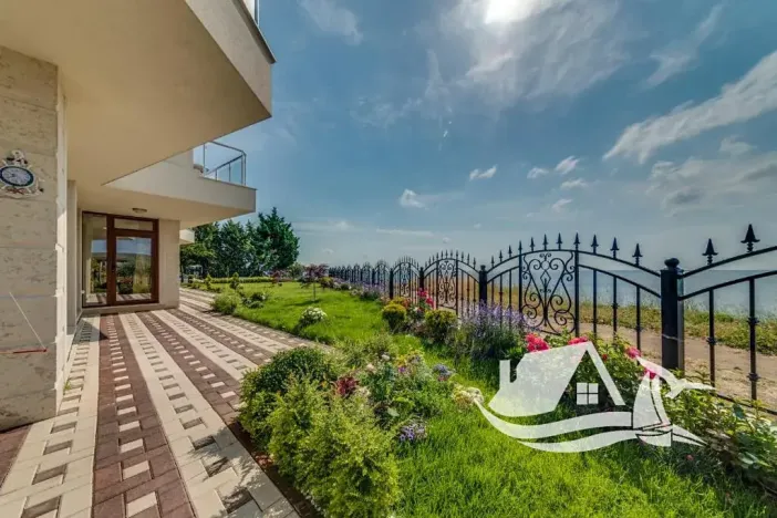 Prodej bytu 3+kk, Ravda, Bulharsko, 138 m2