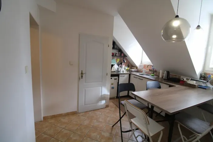 Prodej bytu 2+1, Karlovy Vary, Kolmá, 97 m2