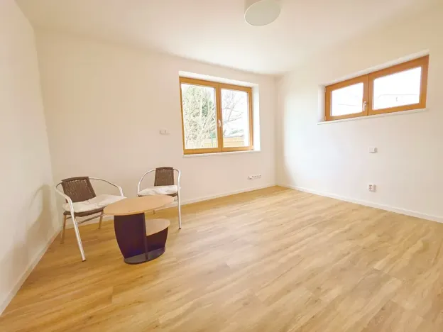 Pronájem rodinného domu, Zeleneč, 170 m2