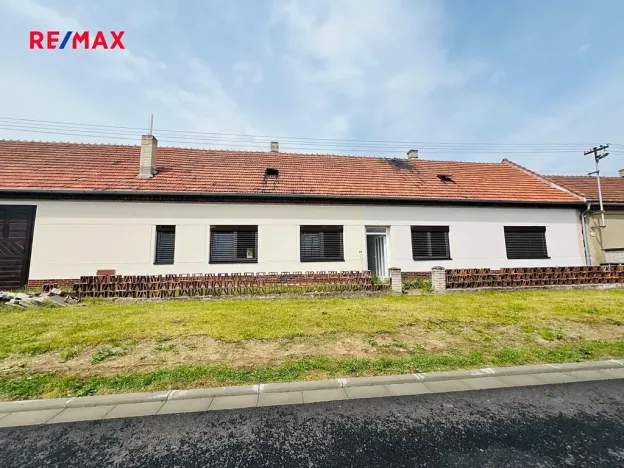 Pronájem bytu 2+1, Bzenec, Veselská, 75 m2