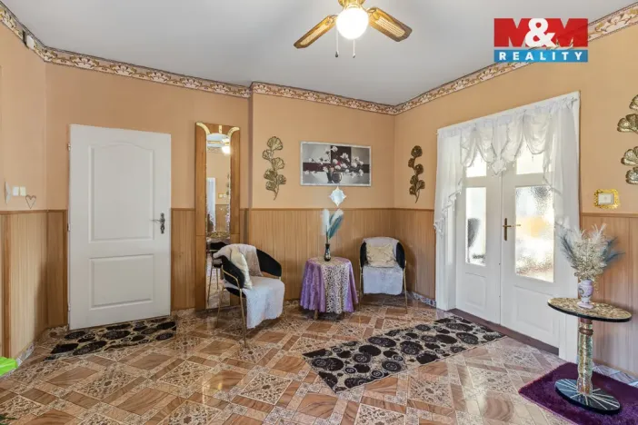 Prodej ubytování, Postoloprty, Wolkerova, 230 m2