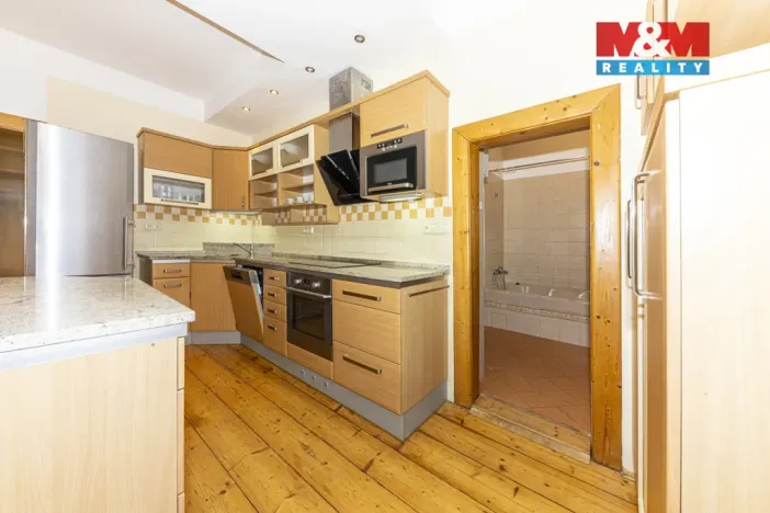 Pronájem bytu 3+1, Čáslav - Čáslav-Nové Město, J. Jungmanna, 110 m2