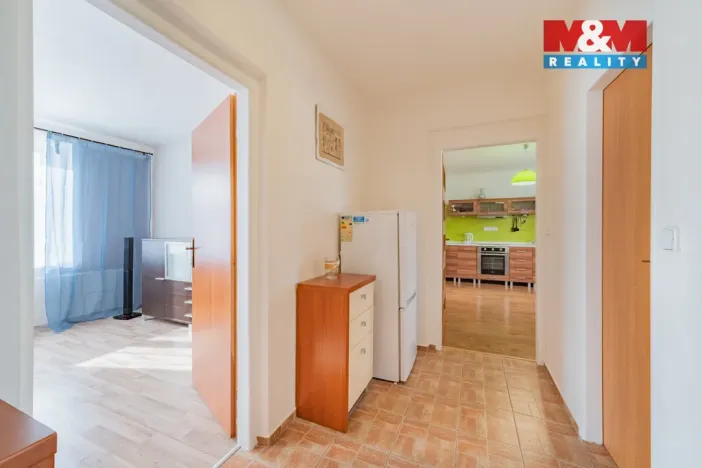 Prodej bytu 3+1, Vojtanov, Nádražní čtvrť, 83 m2