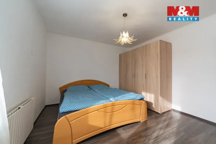 Prodej bytu 3+1, Vojtanov, Nádražní čtvrť, 83 m2