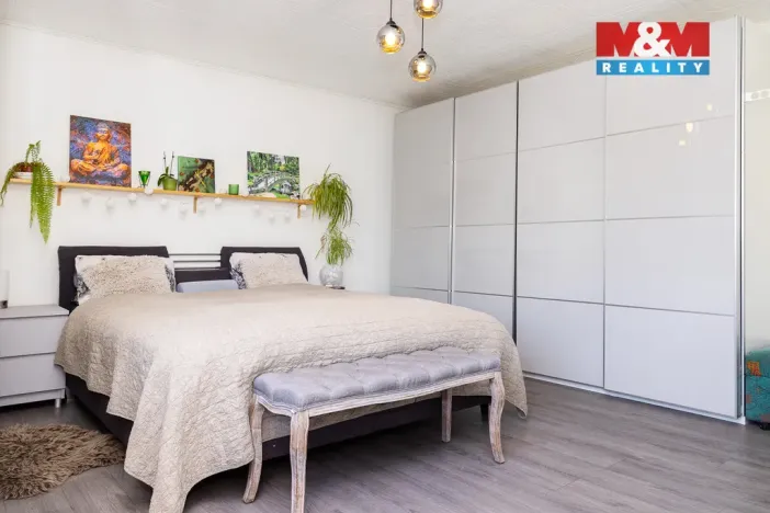 Prodej rodinného domu, Heřmanův Městec - Konopáč, 180 m2