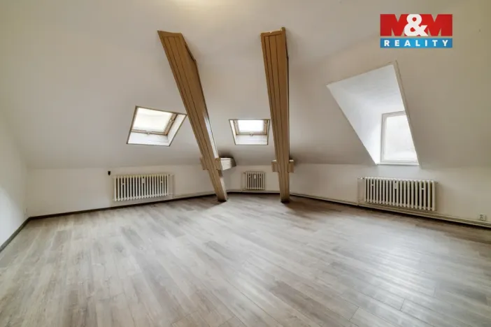 Pronájem bytu 3+1, Mariánské Lázně, Hlavní třída, 110 m2